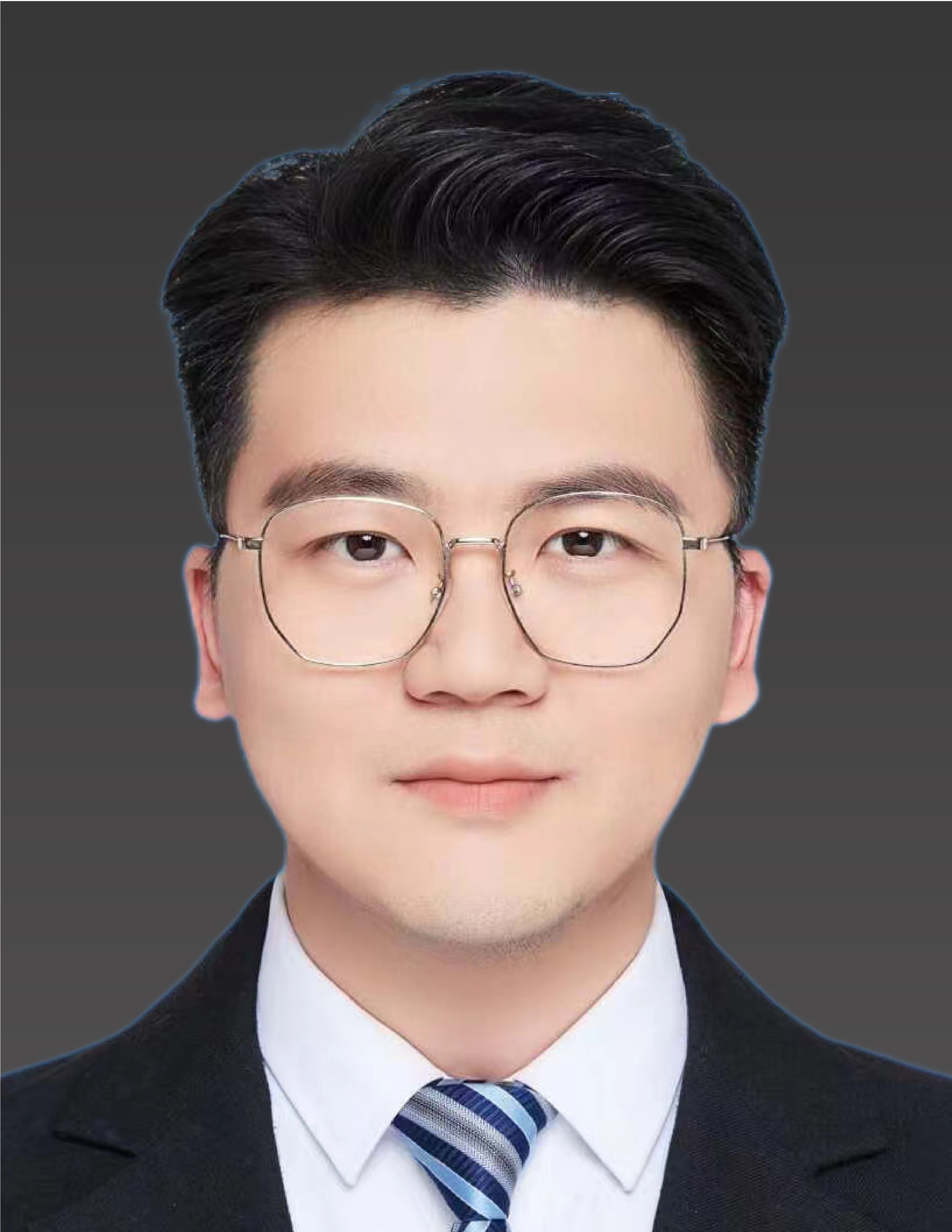 1666773326842499.jpg 崔巍.jpg