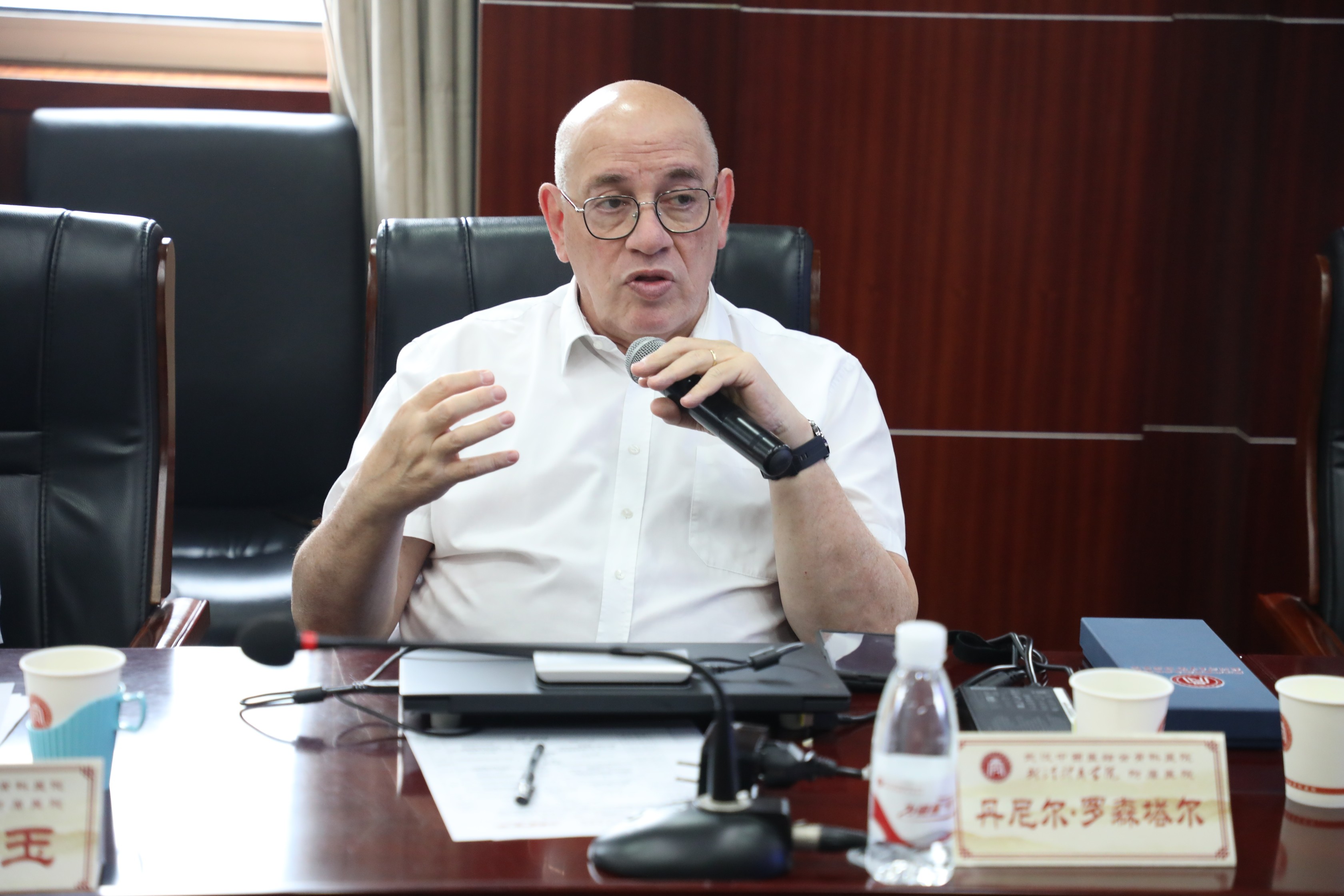 圖片關(guān)鍵詞