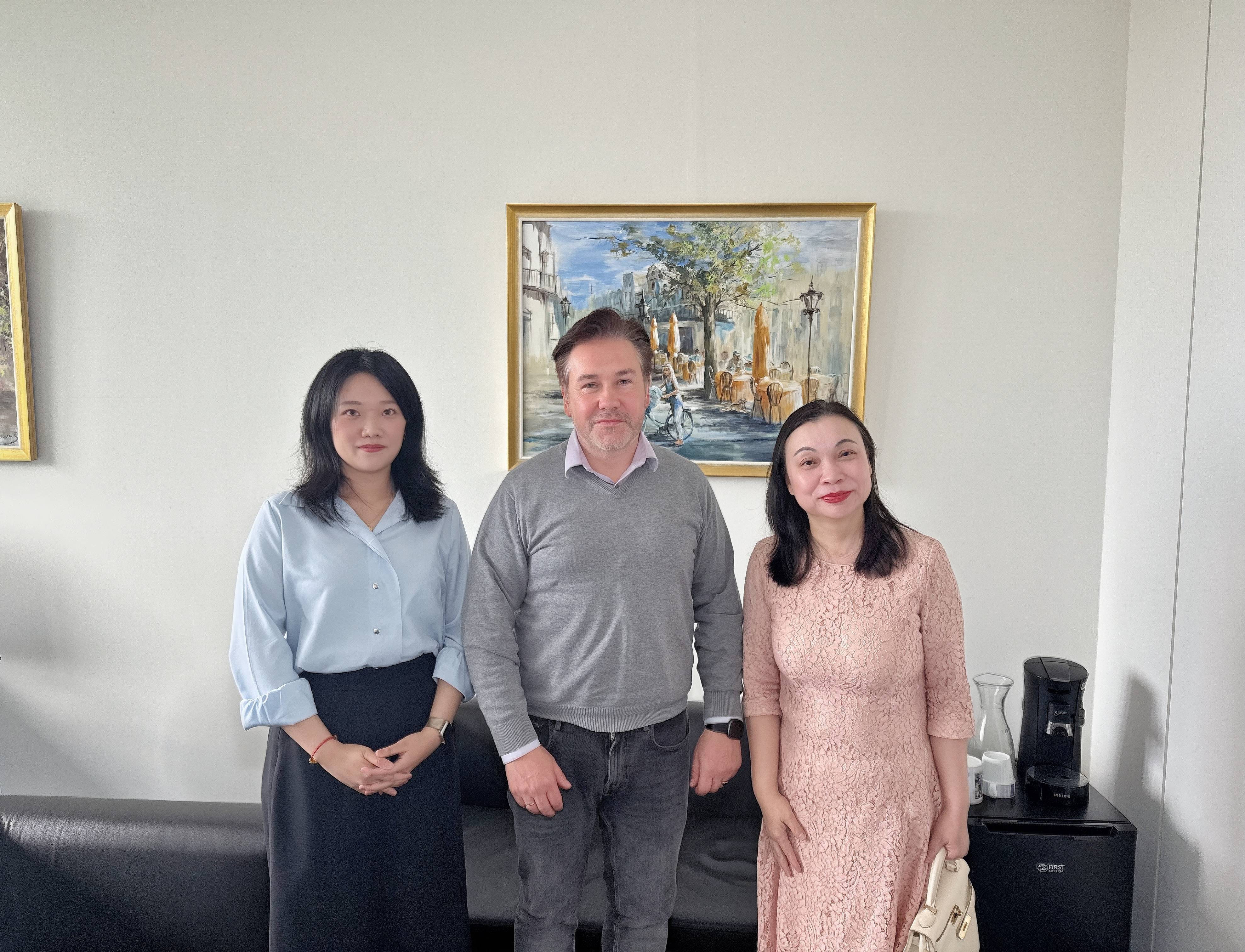 1754645858255137.jpg 15(1).jpg