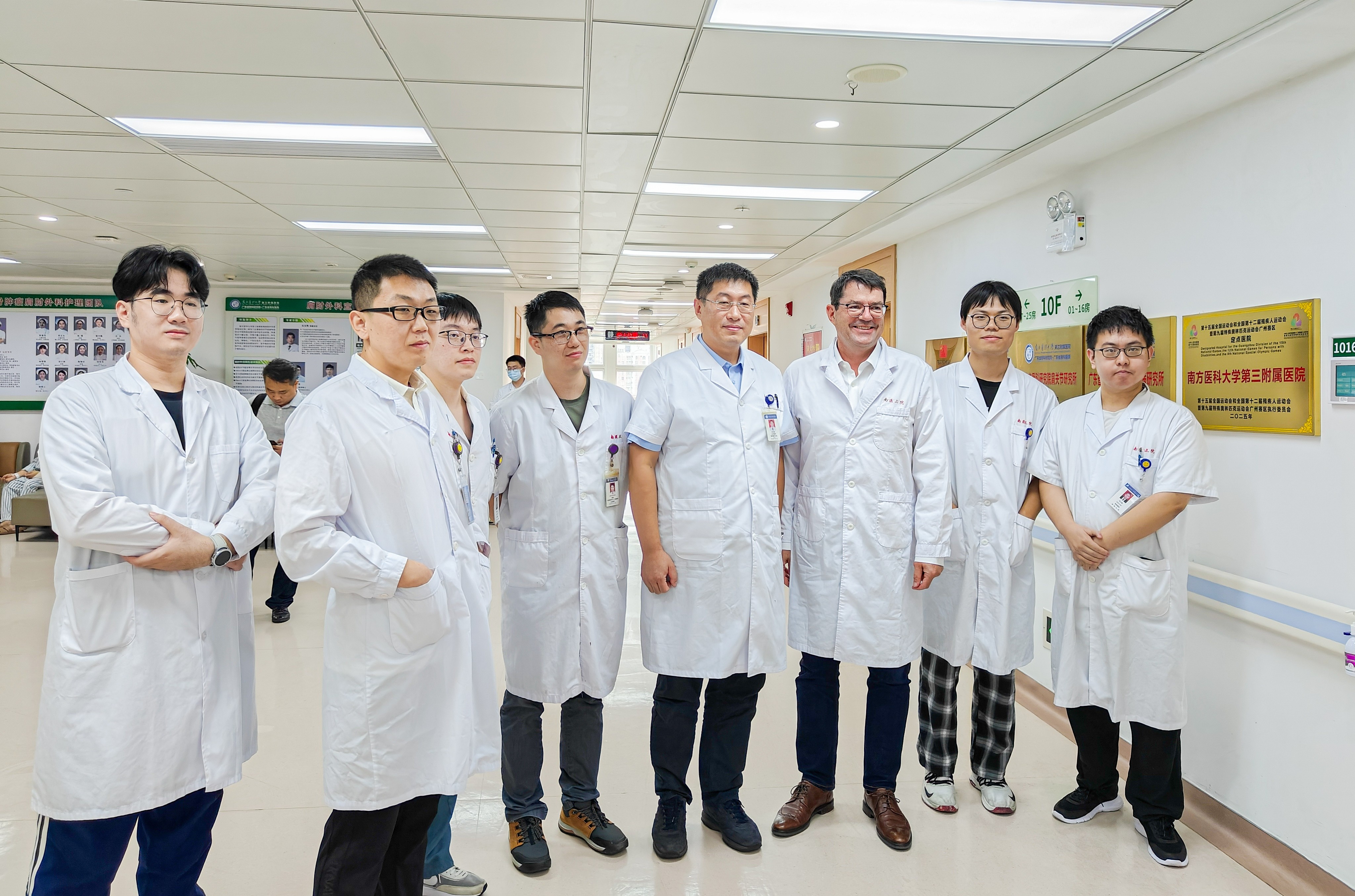 1758795654422666.jpg 2e7e4008319c9d3d955bfa5e1d6dba0f.jpg