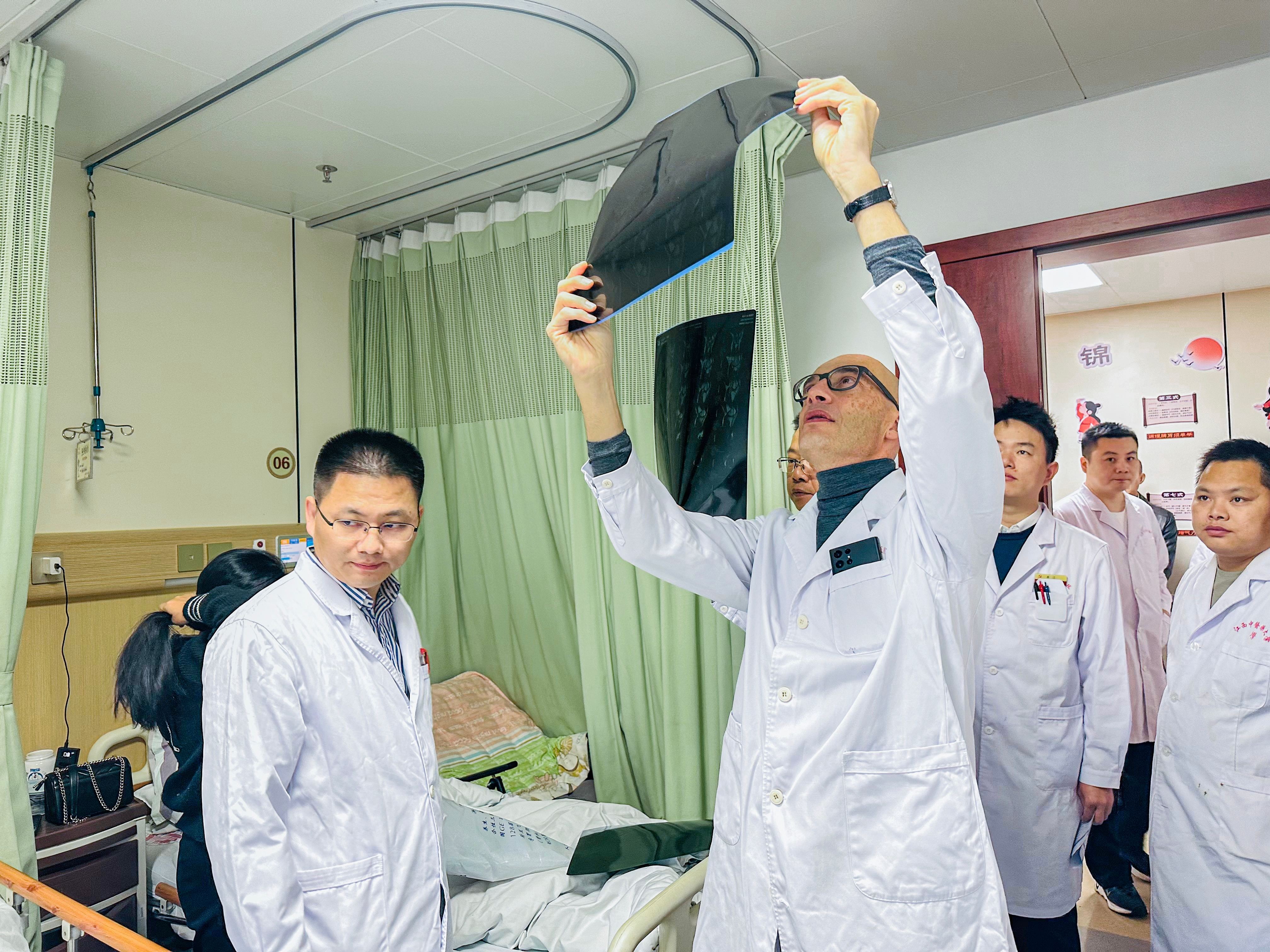 圖片關(guān)鍵詞