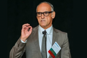 A History of Endoscopic Lumbar Spine Surgery: What Have We Learnt?